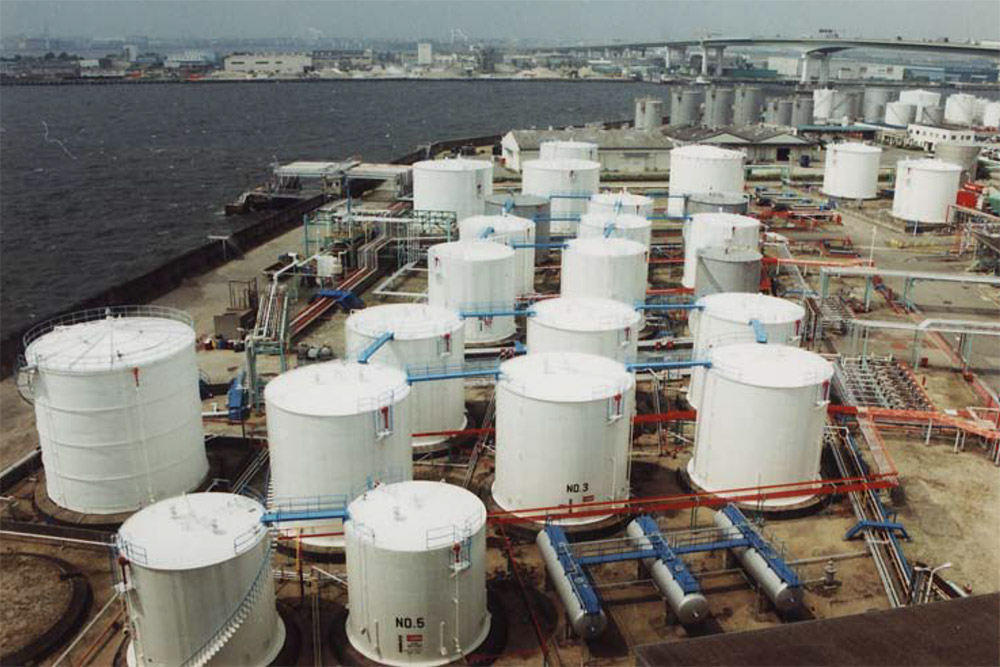 https://neotechcoatings.com/wp-content/uploads/2020/03/Oil-Tank-Terminal-Mitsubishi-Super-Therm-Japan.jpg